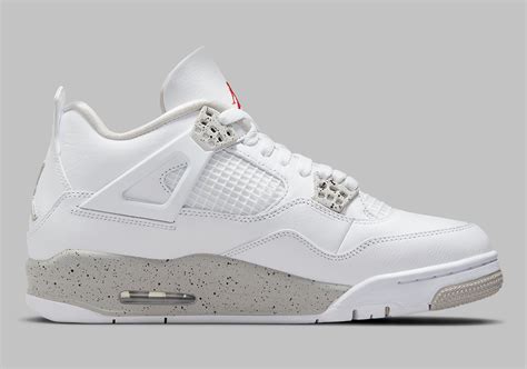 Air Jordan 4 White Tech Grey Black CT8527-100 | SneakerNews.com