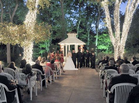 Romantic Wedding Ceremonies In Dallas At Enchanted Memories On The Hill