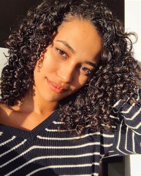 23 Best Curly Hairstyles For Black Women To Enhance Beauty