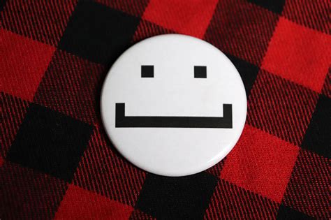 Quackity Face Pin Dream Smp Minecraft Pin Etsy