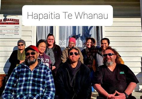 Unplugged Te P Tahitanga O Te Waipounamu