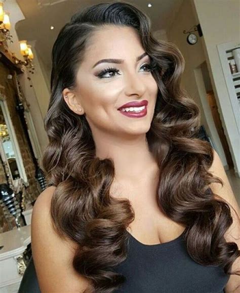 Up hairstyles for long hair that have flowy wisps and imperfect waves are always stunning. wedding hollywood waves | Long hair wedding styles, Retro ...