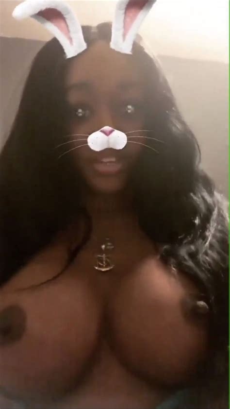 Azealia Banks Nude 2 Pics Video TheFappening