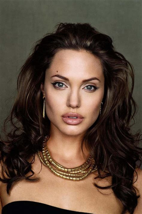 Movie Hub Angelina Jolie Hot Pics