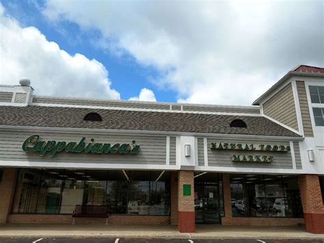 For people who want to look and feel their best. Cappabianca's Natural Foods Market - Stow, OH - Pet Supplies