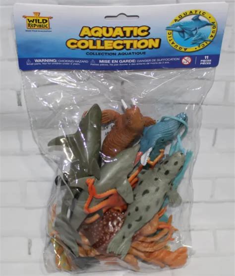 Wild Republic Polybag Aquatic Animal Collection 11 Piece Pvc Plastic