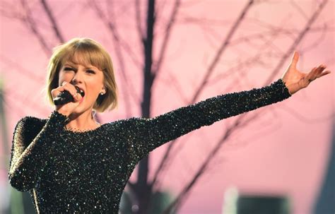 taylor swift shares netflix concert special teaser the fader