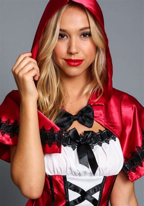 Alexis Ren Tries On A Multitude Of Sexy Halloween Costumes For Your