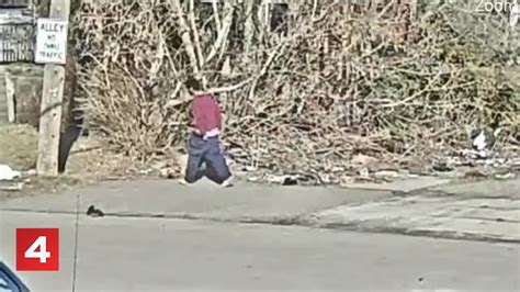 Camera Captures Man Dumping Woman S Body On Detroit S West Side Youtube