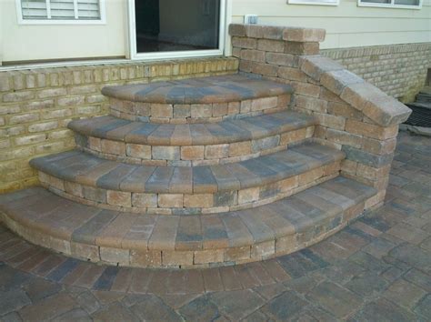 Ammons Wall And Bullnose Steps Life Time Pavers