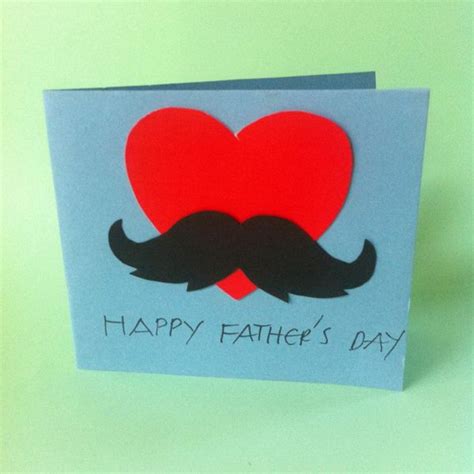 Anything homemade from the heart of a child is special to dad and a unique gift. 40+ DIY Father's Day Card Ideas and Tutorials for Kids - Hative