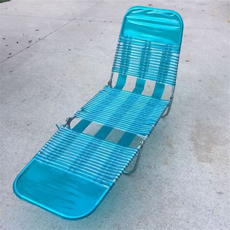 Tri Fold Lawn Chair Vintage Chairs Outdoor Target Patio Vinyl Lounge Cheap Amazon Plastic Lowes 