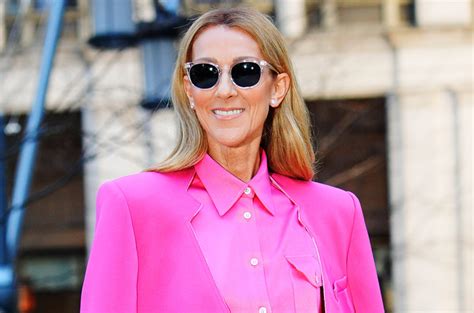 Celine dion took to social media with a sad message on wednesday when she shared the news that that the celine dion has something exciting up her sleeve and she teased the news with the most. Celine Dion Sing-Along in a Brooklyn Subway Station: Watch ...