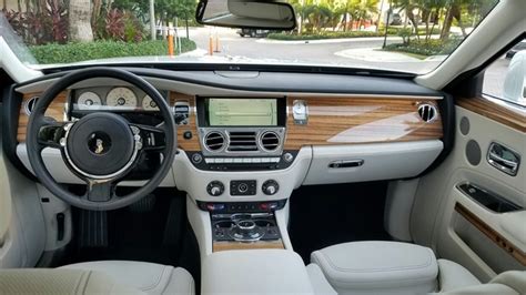 Rolls Royce Ghost Interior