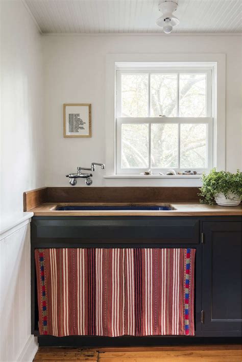 New Old Trend 10 Fresh Examples Of Sink Skirts And Cabinet Curtains
