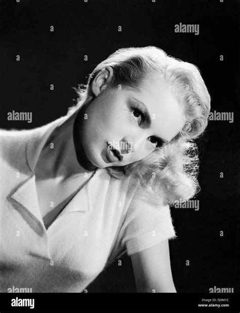 Janet Leigh 1927 2004 Us Film Actress About 1947 Stock Photo Alamy