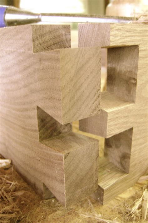 APPALACHIAN JOINERY: A history on the dovetail joint.