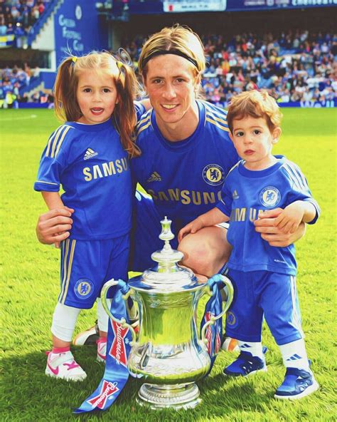 Fernando Torres And His Children Nora And Leo Chelsea Niño Torres