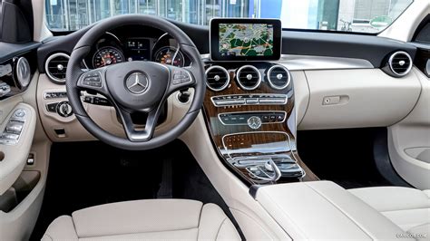 2015 Mercedes Benz C Class C 300 Bluetec Hybrid Estate Avantgarde
