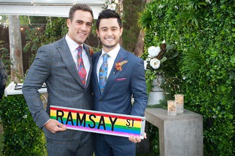 Neighbours Make History With Australian Tvs First Same Sex Wedding