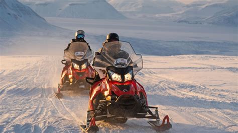 7 Day Partially Guided Best Of Svalbard Winter Complete Nordic Visitor