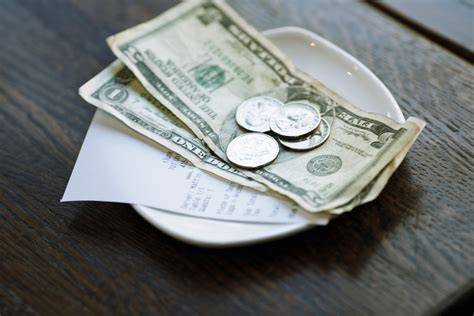 Should American Restaurants Abolish Tipping