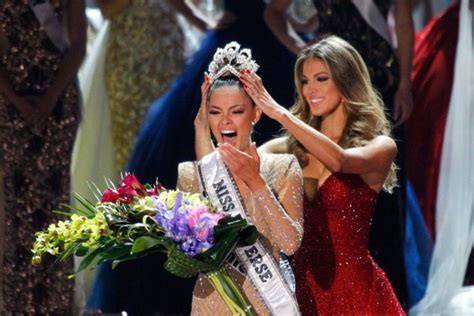 In Photos Miss South Africa Demi Leigh Nel Peters Crowned Miss