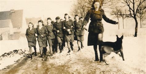 Heart Move Low Price Excellence Quality Ww Ii German Photo Concentration Camp Female Guards