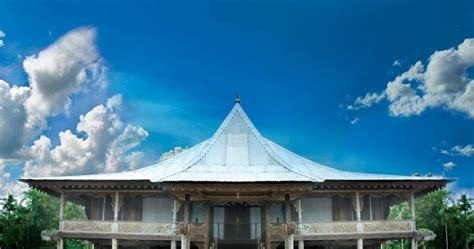Objek wisata terbaru, kekinian dan paling hits dikunjungi saat liburan atau pun mengisi akhir pekan. 4 Tempat Bersejarah di Lampung Favorit Wisatawan. Yuk ...
