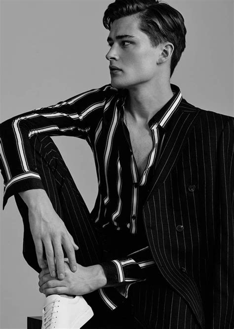 The Ss17 Trend Report Menswear Reiss Editorial Male Models Poses