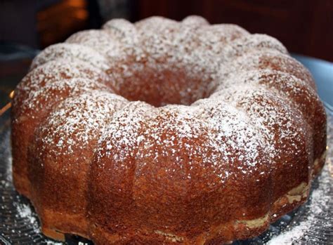 Easy Recipe Perfect Butter Pound Cake Paula Deen Prudent Penny Pincher