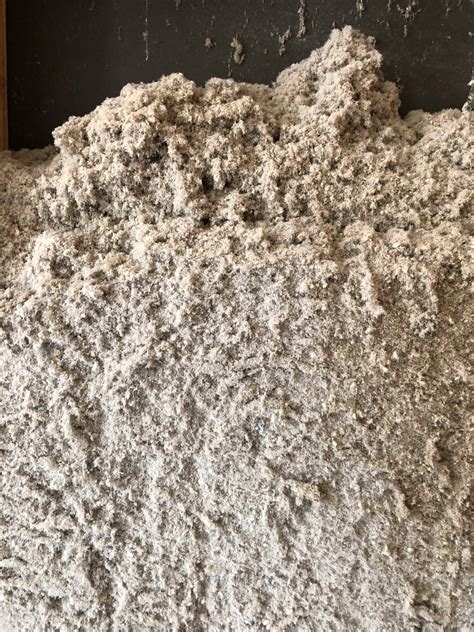 is this cellulose or asbestos insulation?