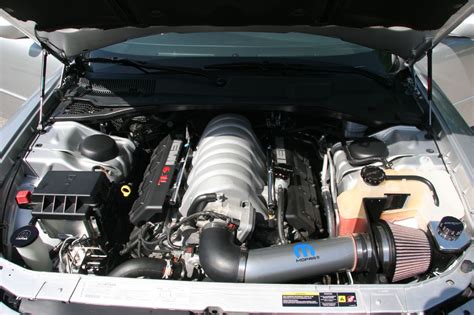 La condición actual del vehículo puede implicar que alguna característica descrita a continuación ya no se encuentre disponible en el vehículo. EXPIRED: F/S: 2006 Charger SRT-8, silver, loaded, 27k ...