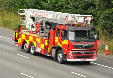 Fire Engine Volvo Fire Truck Of Bedfordshire Fire And Resc Flickr