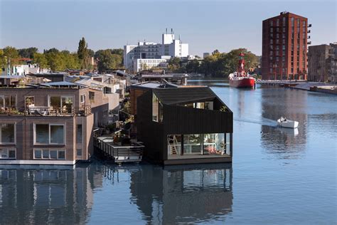 I29 Completes Angular Floating House As Part Of Sustainable Amsterdam