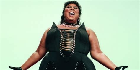 Lizzo Went Full Goth Glam With A Lace Up Dress And Mullet Haircut Flipboard