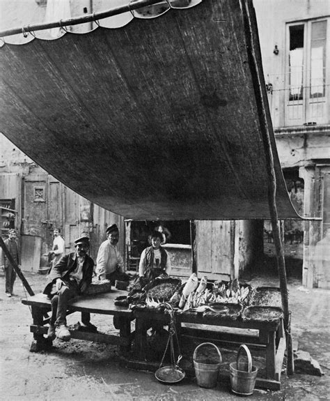Banchetto Del Pesce Mercato Napoli 1890 Foto Alinari Fotografie