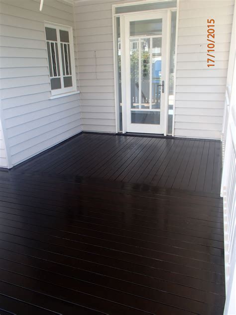 A Dramatic Black Stained Deck For That Wow Factor We Used Feast Watson