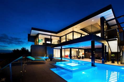 Real estate reached new heights in 2019. Wandana Residence - Modern Dream Home in Black & Blue Overlooking Corio Bay | Homesthetics ...