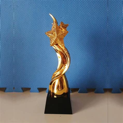 New Design Shine Gold Plated Sports Music Award Star Trophies Metal