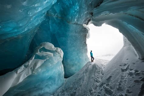 Athabasca Ice Cave Jasper National Park Gavin Hardcastle Fototripper