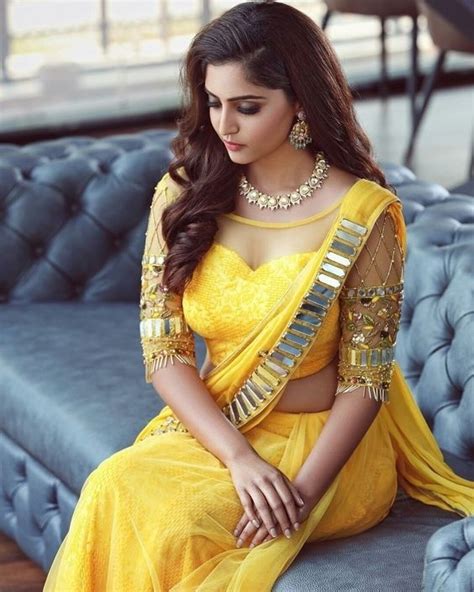 Marvi sindho wedding pics : 40 wedding blouse designs 2018 to rock your bridal look ...