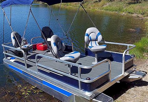 5 Best Mini Pontoon Boats For Fishing Rated And Reviewed