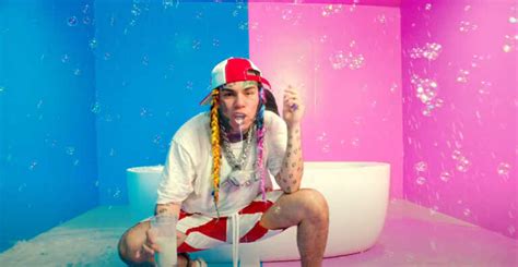 6ix9ine est complètement en galère