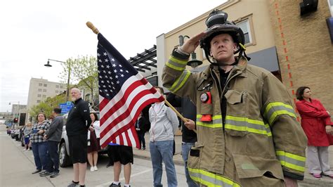 Appleton shooting: Funeral procession for Appleton firefighter