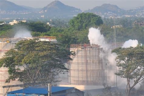 Visakhapatnam Gas Leak 8 Dead 5000 Affected By Chemical Leak At Lg Polymers Plant Culture