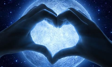Romantic full full romantic love heart shaped high definition picture romance flowers candle clouds flower couple hearts valentine39s day background valentine candlelight sunset heart to heart blue sky. 9 Ways to Harness the Romantic Energy of a Full Moon