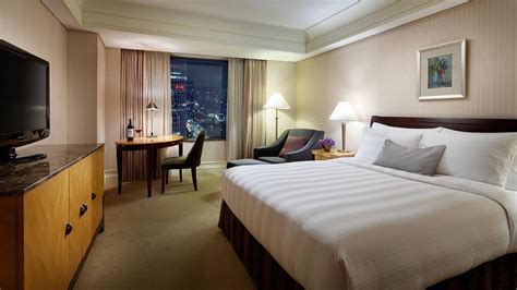 Book Hotel Rooms In Seoul Deluxe Room Lotte Hotel World