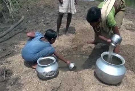 dantewada villagers forced to drink drain water