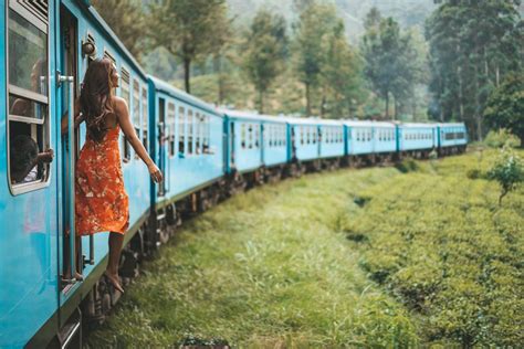 Move Forward Scenic Train Ride Through Sri Lanka In Sri Lanka